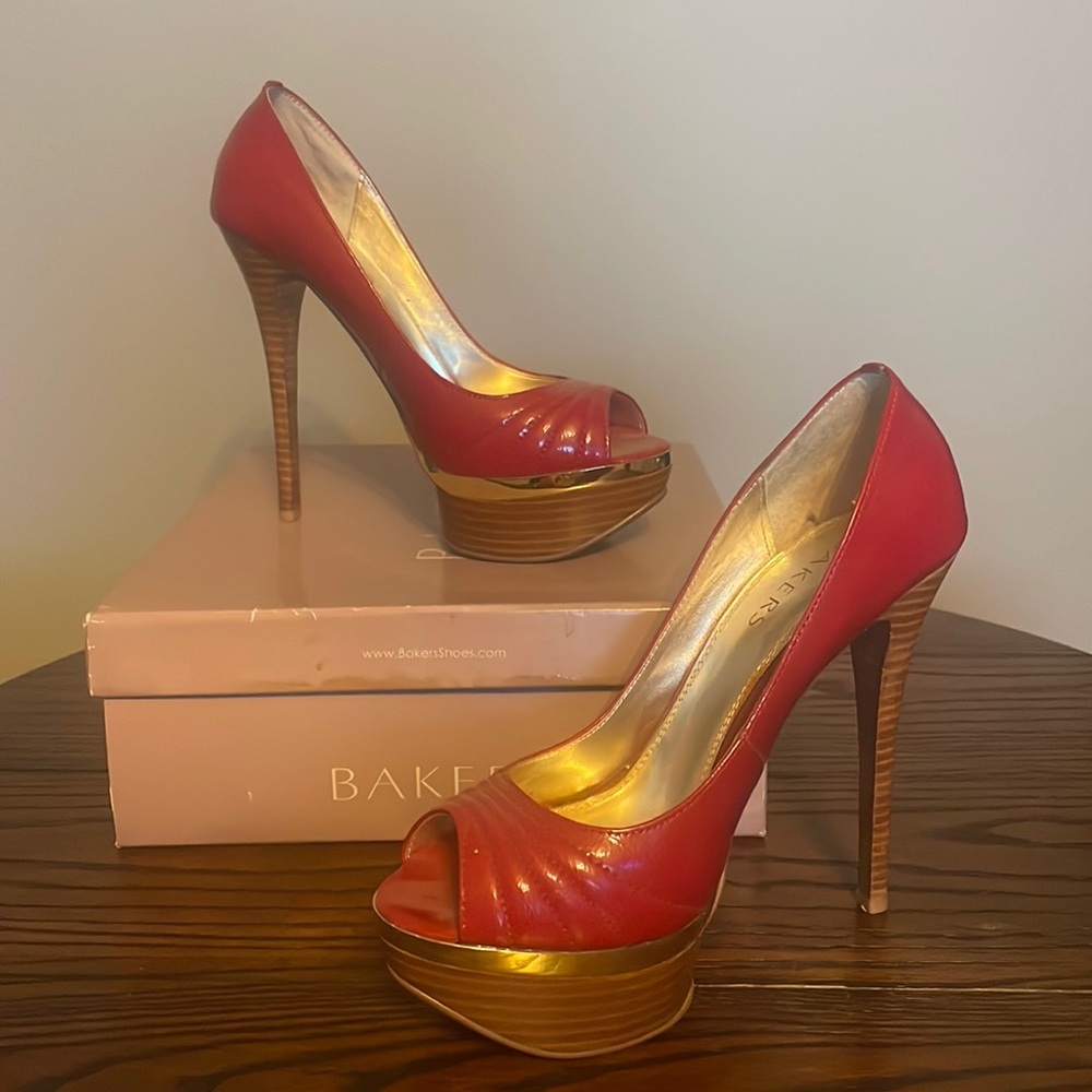 Sexy red hot heels
